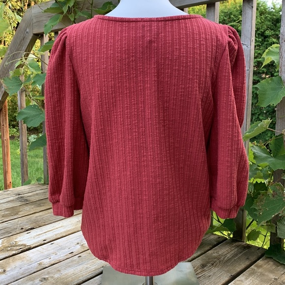 W5 | NWT Terracotta rib knit tie front top - Picture 4 of 8